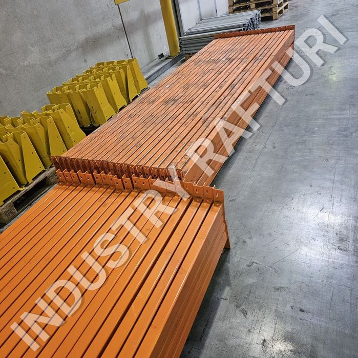 Rafturi industriale metalice pentru depozit