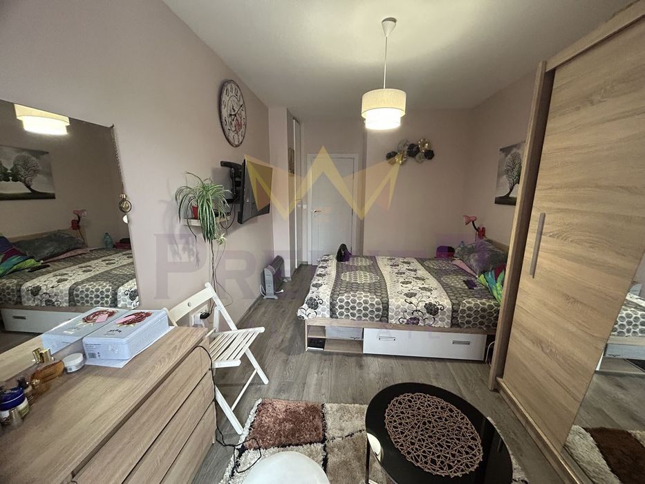 Продава се Тристаен апартамент в Варна, Гранд Мол Варна - 90 кв.м за 2388 €/кв.м - Снимка #1