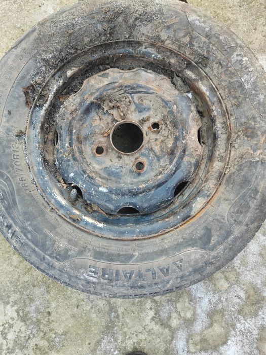 Диски с резиной r13 Japan от мазды 3  разбалтовка 4×100