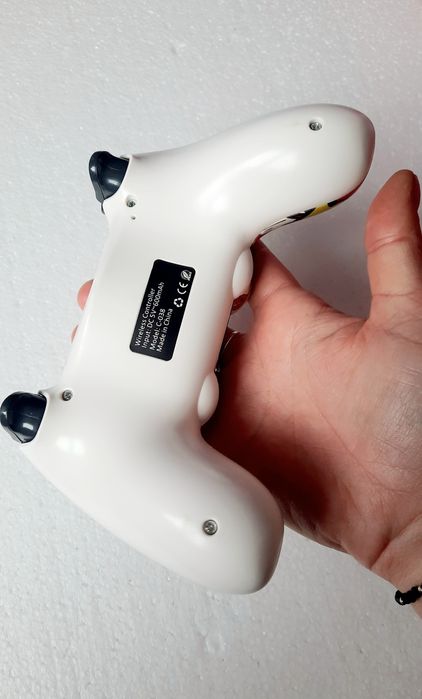 Gamepad Wireless pentru Windows / PS4 / Android, Conexiune Bluetooth