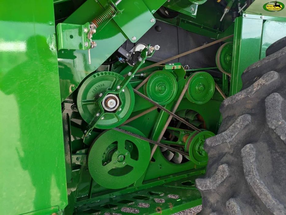 Комбайн John Deere 9770