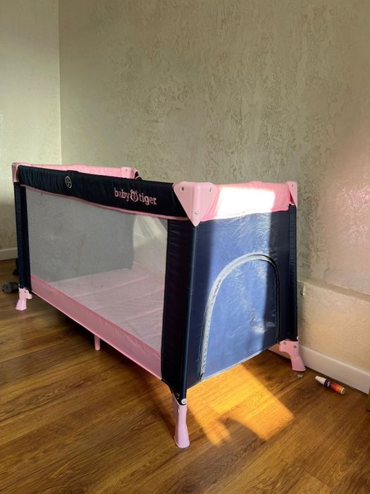 Продам манеж игровой манеж