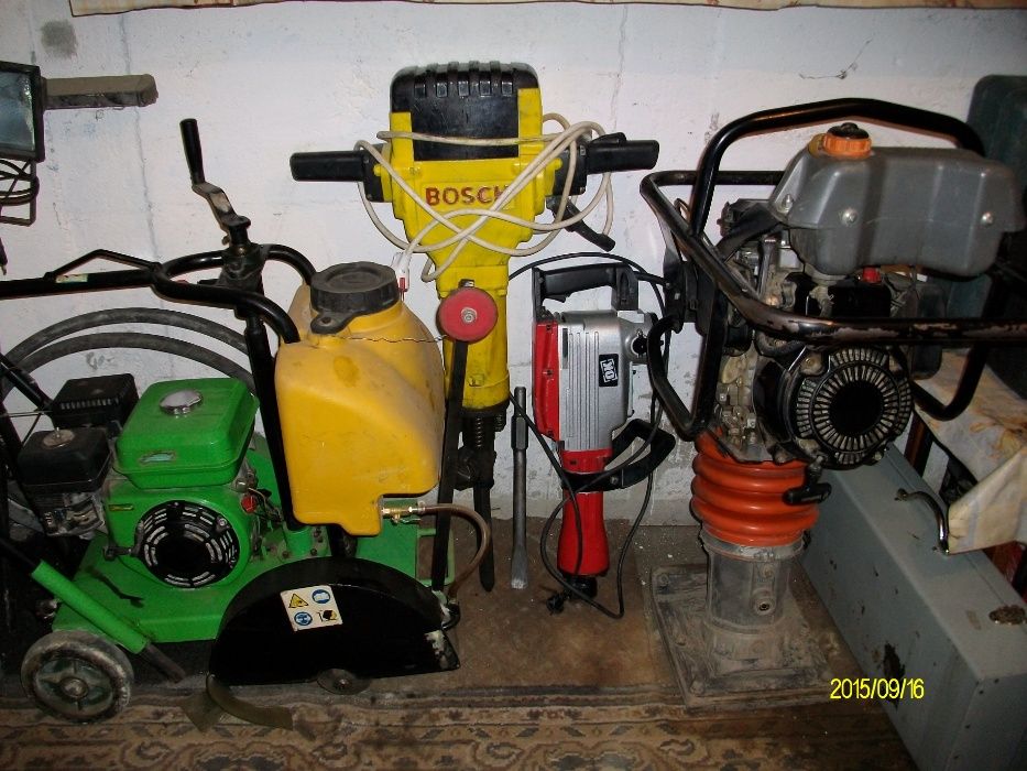 placa vibranta 90 kg--100 kg--2 to ,mai compactor, si alte scule (SC)