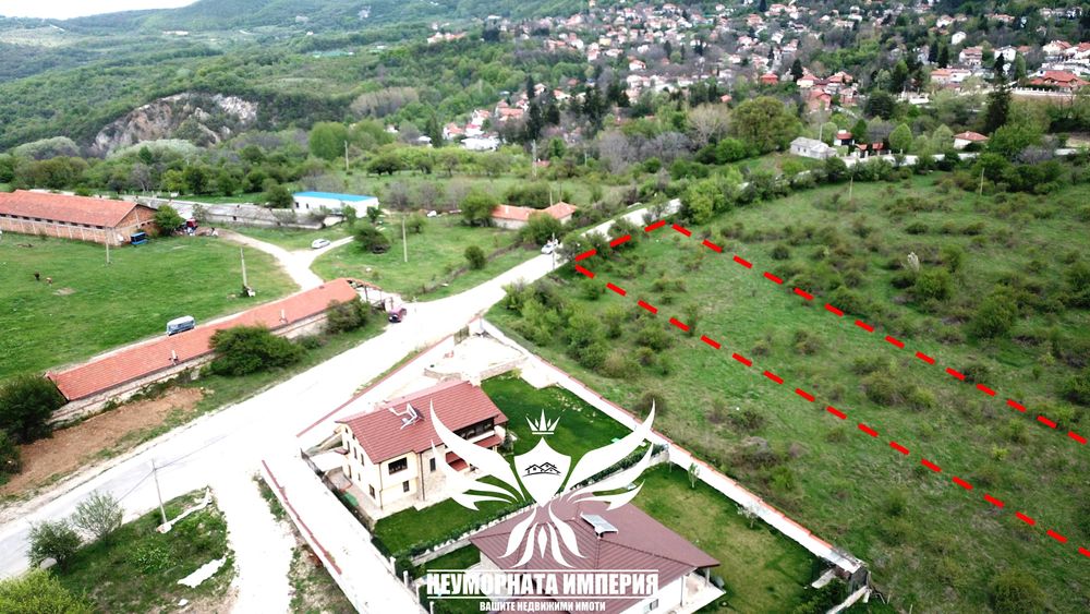 Продавам земя  4000кв.м. в село Гълъбово, първа линия