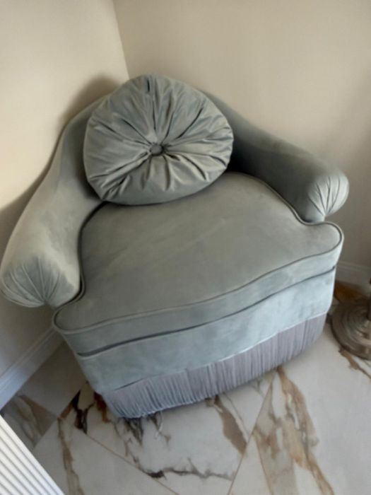 Vand fotolii, noi, foarte comfortabile