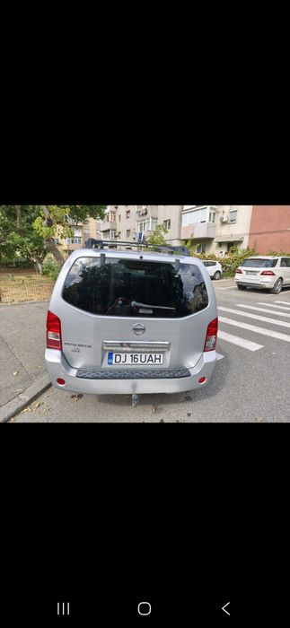 Vând Nissan Pathfinder an 2007
