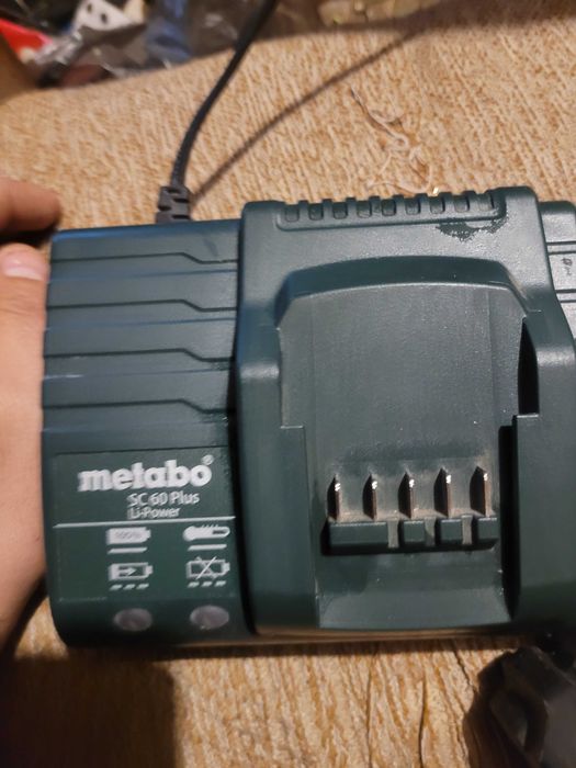 Батерия и зарядно metabo 14 v.