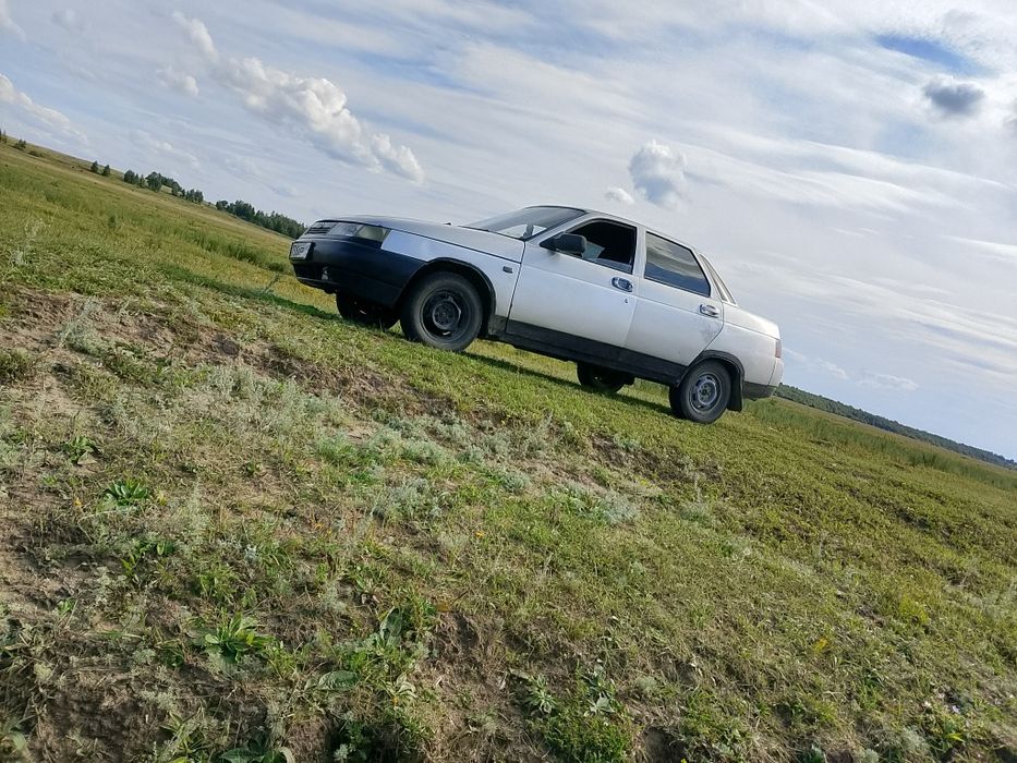 Продам авто ваз 2110