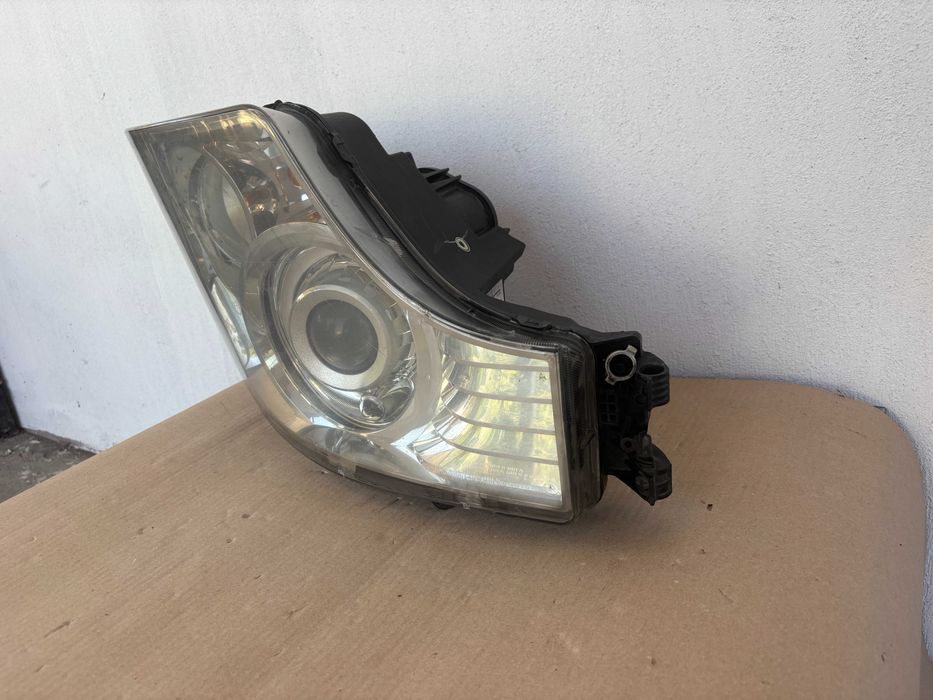 Far dreapta bixenon complet Mercedes Actros MP4 dupa 2011 A9608200739
