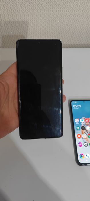 Xiaomi 13 Ultra + POCO X4 PRO