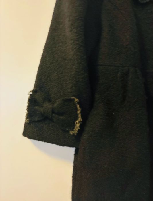 Palton scurt, elegant cu dantela