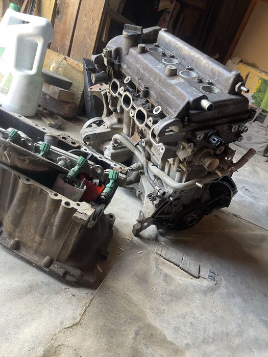 Двигатель 1nz-fe на запчасти