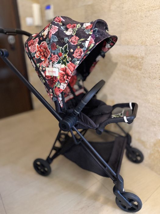 Cybex Mios лятна количка + кошче за кола