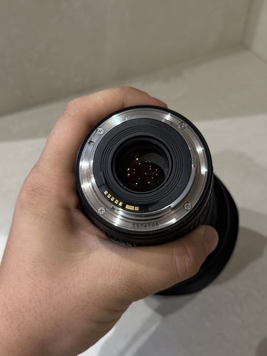 Срочно Продается Canon EF 16-35 mm f2,8 II USM