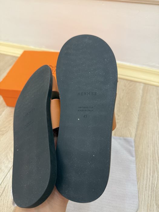 Мужские шлепанцы Hermes