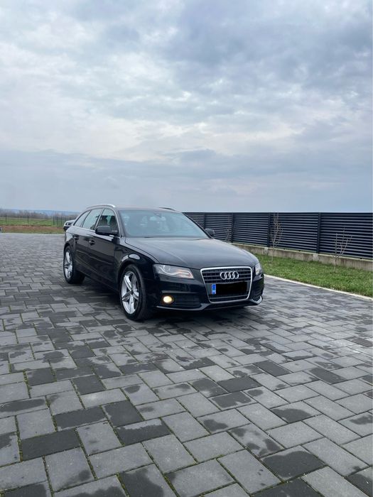 Audi A4 B8  CUTIE AUTOMATA 2.0 TDI 2011