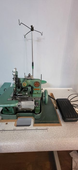 Пром машинки Gemsy, оверлоки