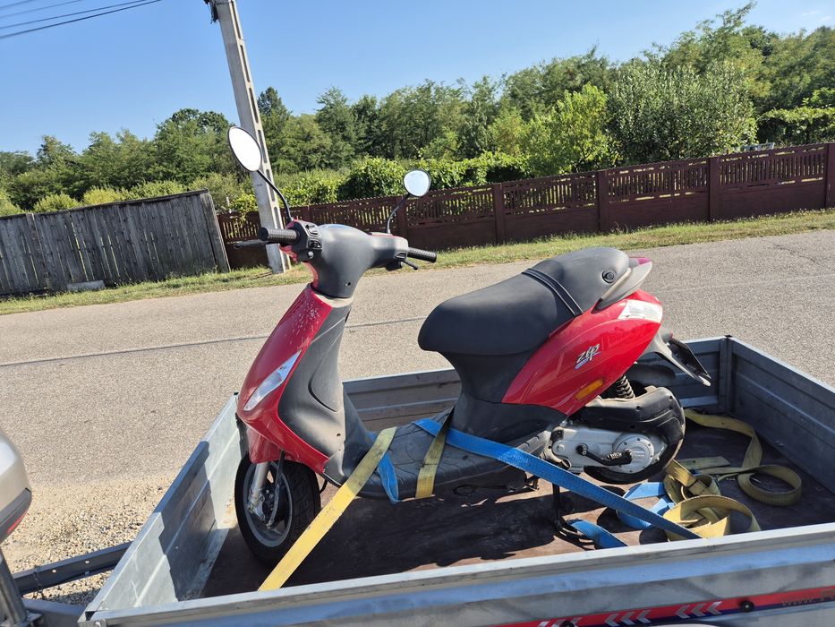 Vand scooter Piaggio zip