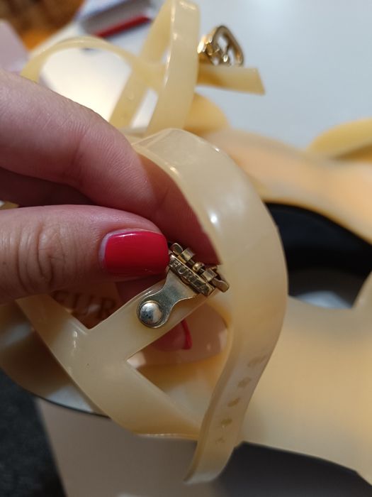 Сандали Furla 37 номер