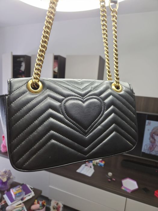 Gucci geanta de umăr.