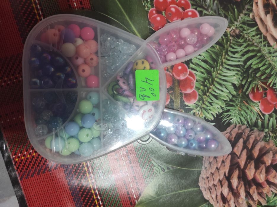 Продавам останали маниста