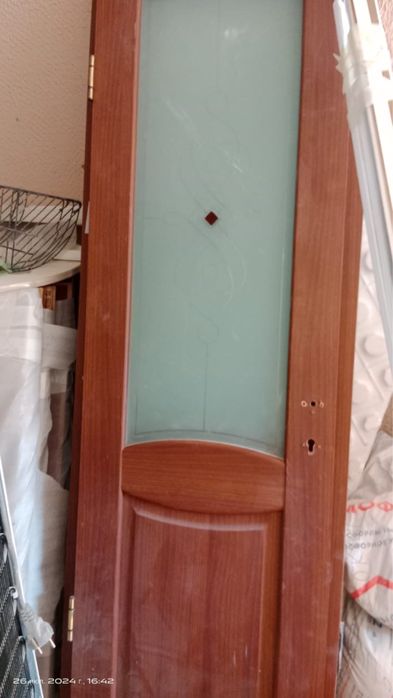 Двери б/у в отличном состоянии  производство Беларусия