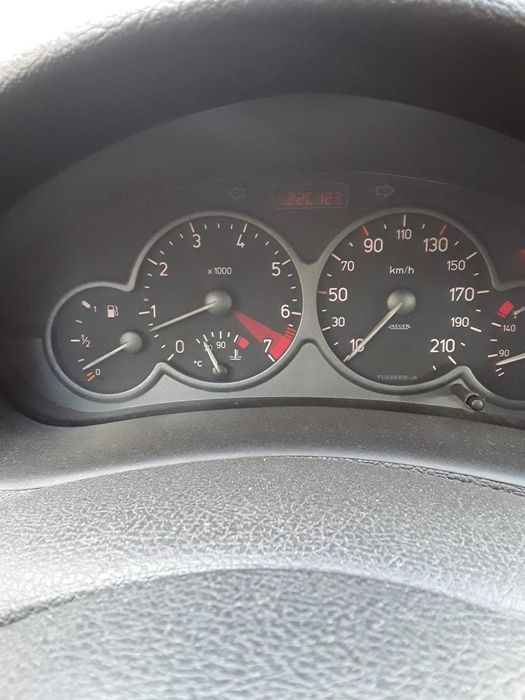 Пежо 206 1.6 газ/бензин 2003 г.