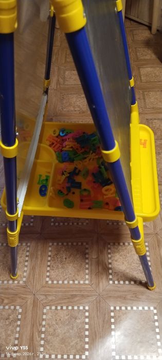 Отдам даром мольберт