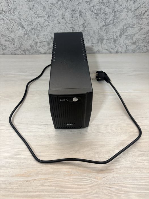• UPS AVT 850Z-LI | 850VA | 1x12V-8AH | 2xEU socket