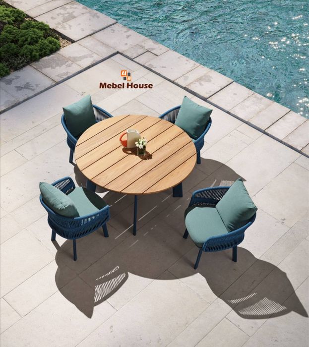 Продаеться очень дорогой мебель