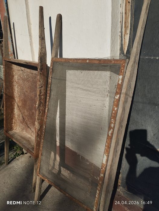 Продам носилки и сито строительные