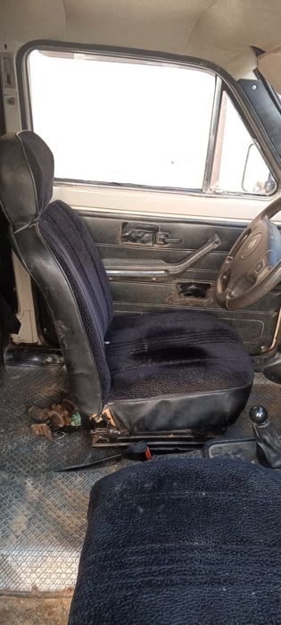 Нива 21-21 сотилади