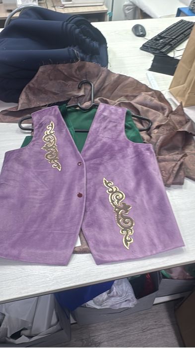 Детские национальные жилеты