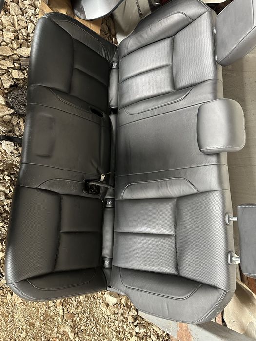 Салон Nissan Navara 13-18г