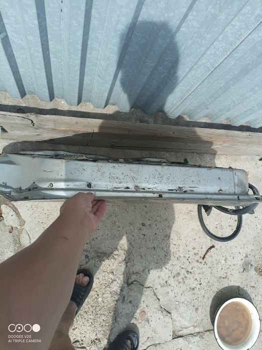 Продам дверь на Субару Легаси