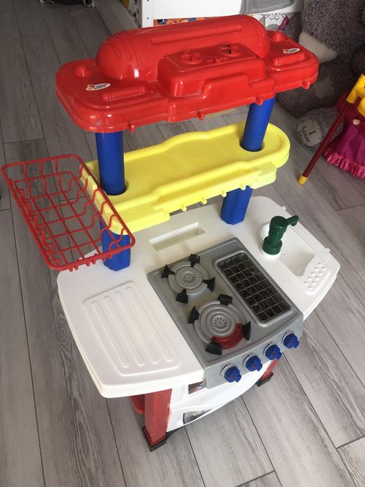Кухня игровая для девочки
