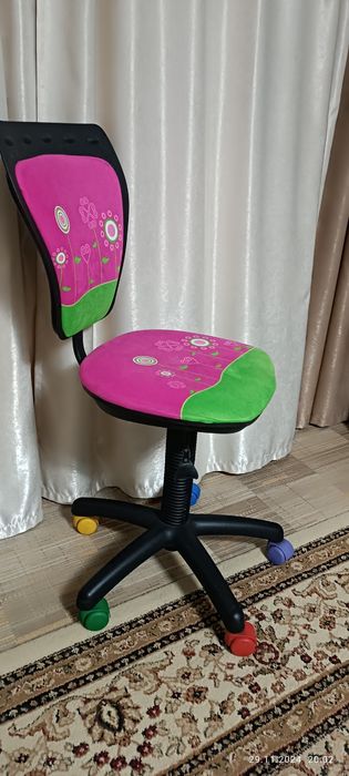 Продам детское кресло.