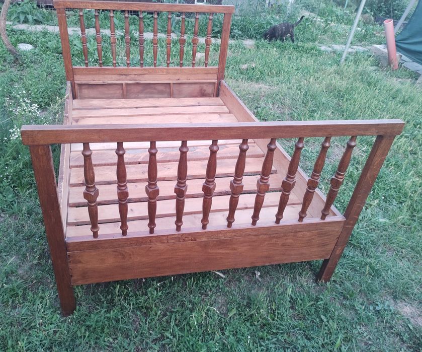 Pat vechi lemn rustic solid
