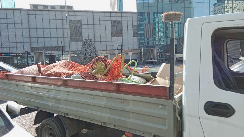 Вывоз мусра газель заезд паркинг