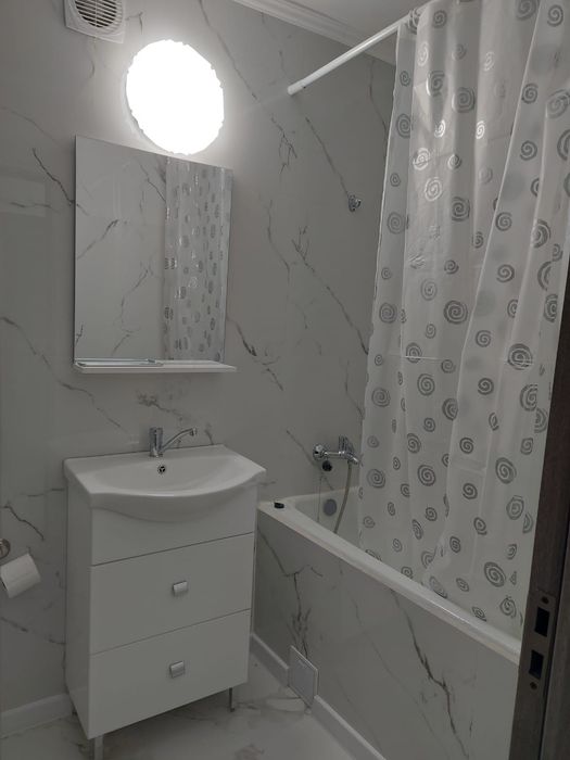 Garsoniera Fratii Golesti de inchiriat