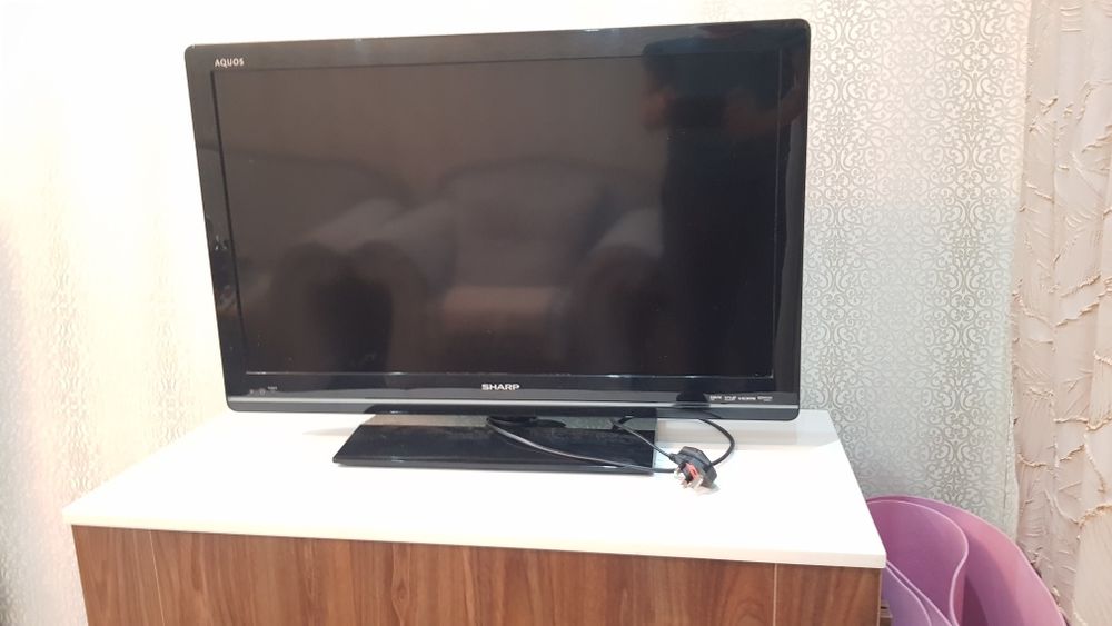 Продам Телевизор Sharp Aquos