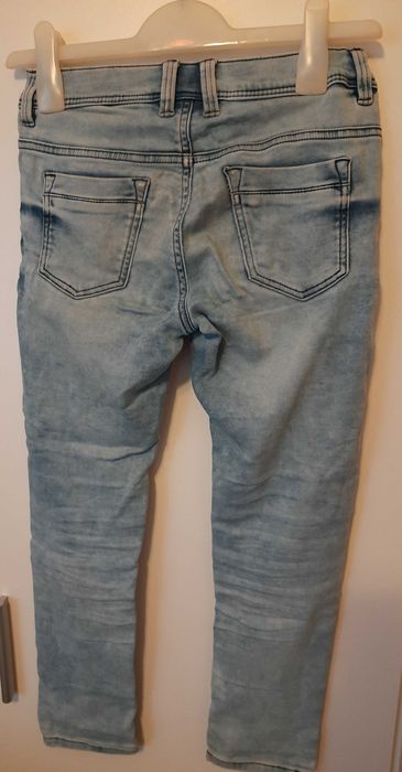Blugi  baiat 134 cm