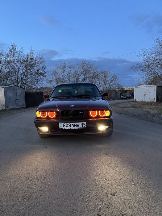 Срочно продам Бмв е34