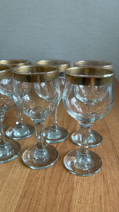 Фужир. бокалы для сока.