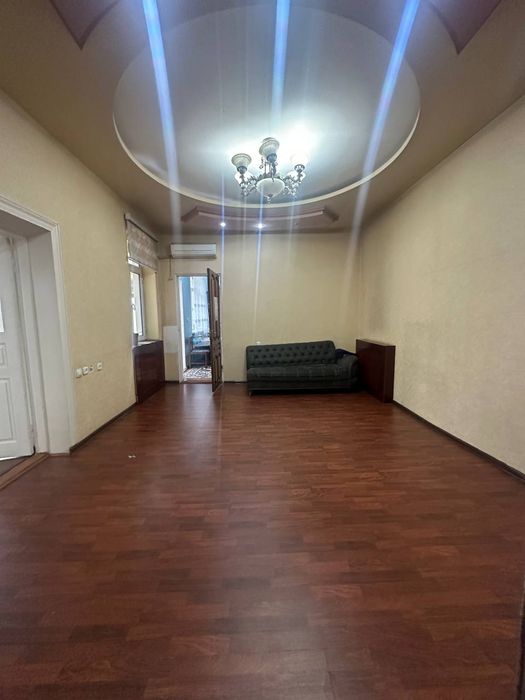 Кукча Дарвоза 5.хонали 2-соток Учаска Ховли Узок муддатга Берилади