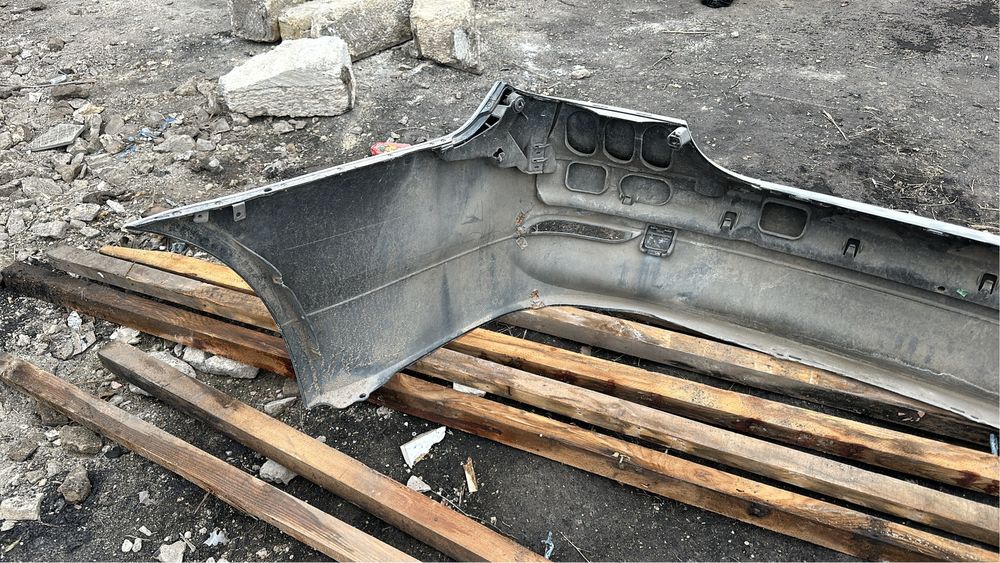 Продам бампер bmw 5 series e60