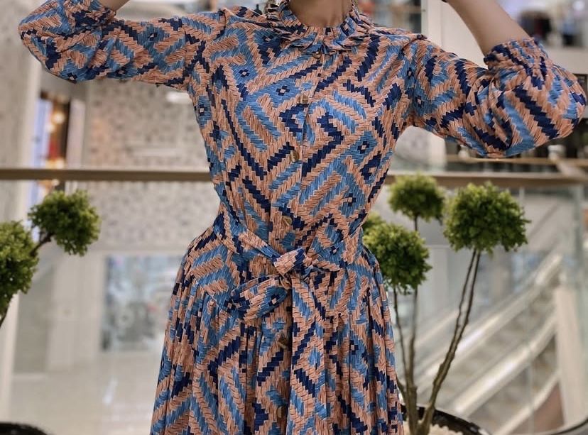 Платье от дизайнера Аиды Кауменовой