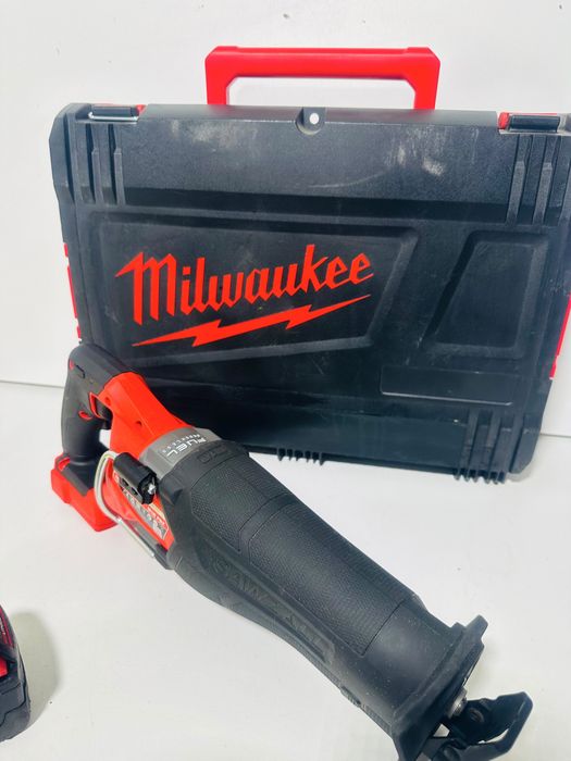 Milwaukee M18 FSZ FUEL - Fierastrau sabie profesional 18V