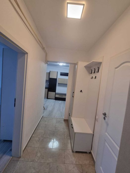 Închiriez apartament 2 camere