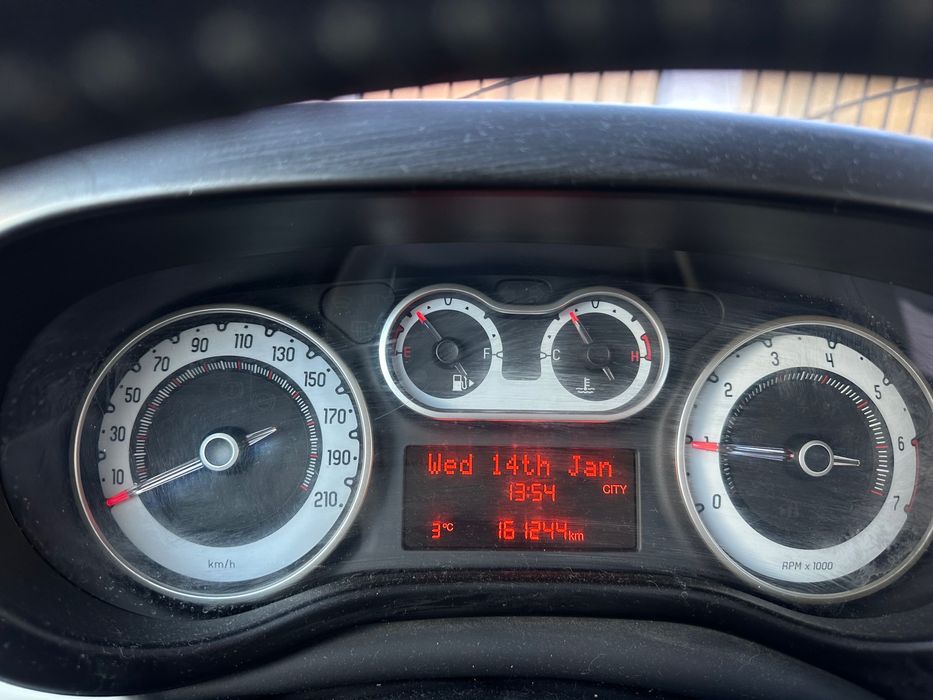 Vând Fiat 500L 2013 benzină